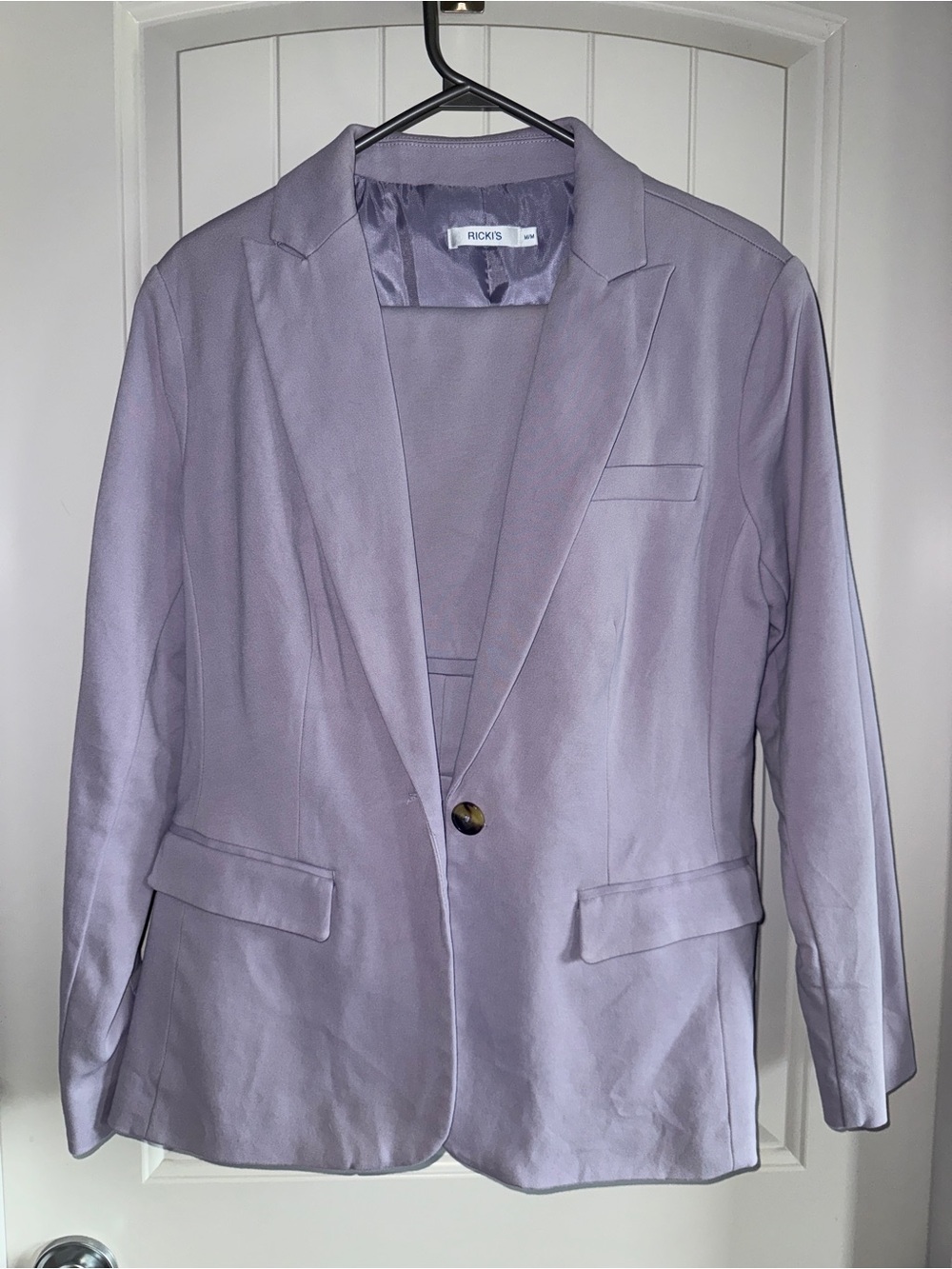 2 piece suit: Lavender Single-Button Blazer and 7/8 suit pant